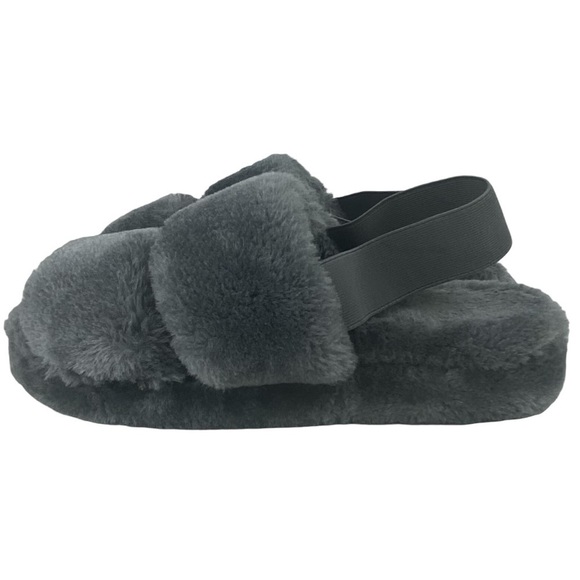 FUZZY FAUX FUR WARMNESS SLIP ONS NEW WITHOUT BOX SIZE 9 - Picture 6 of 9